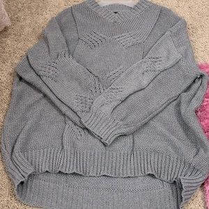 medium, sweater, long and baggy